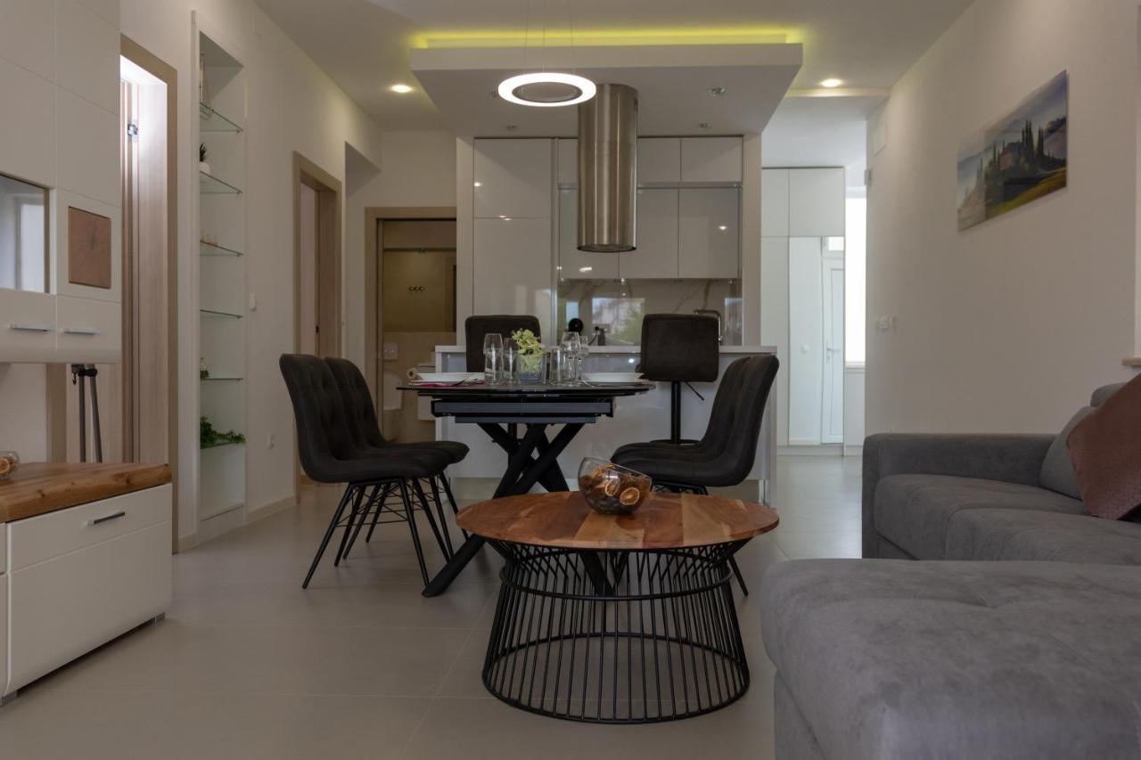 Apartment Facada