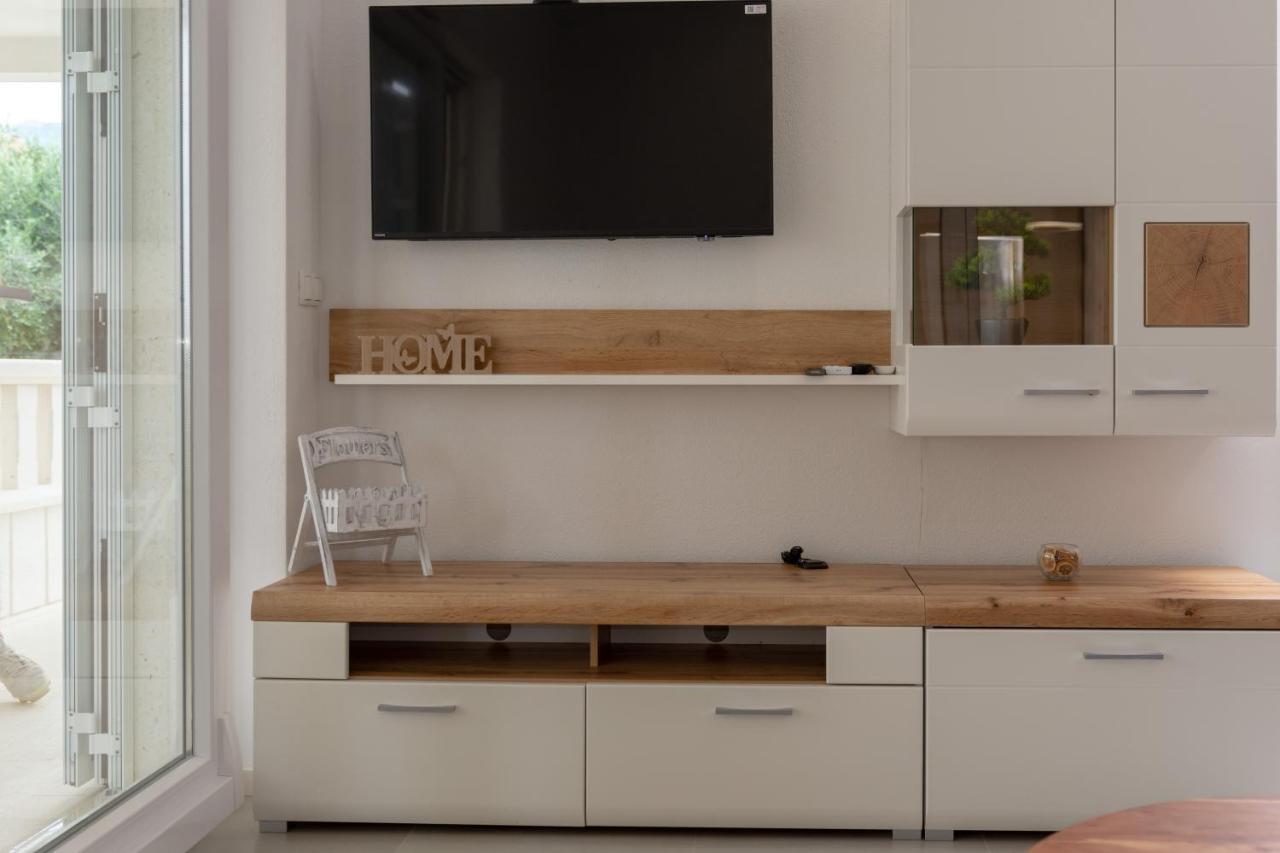 Apartment Facada Kastela