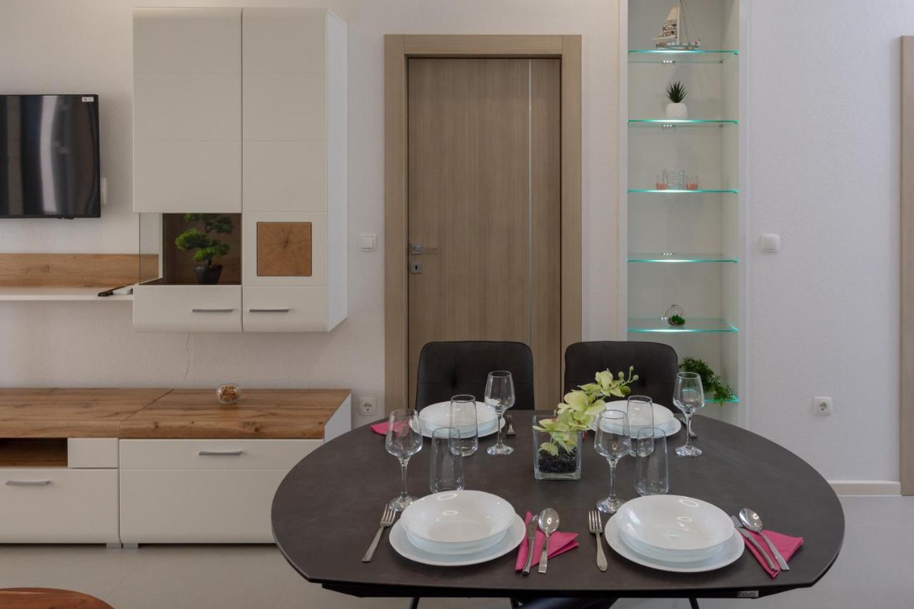 Facada Apartment