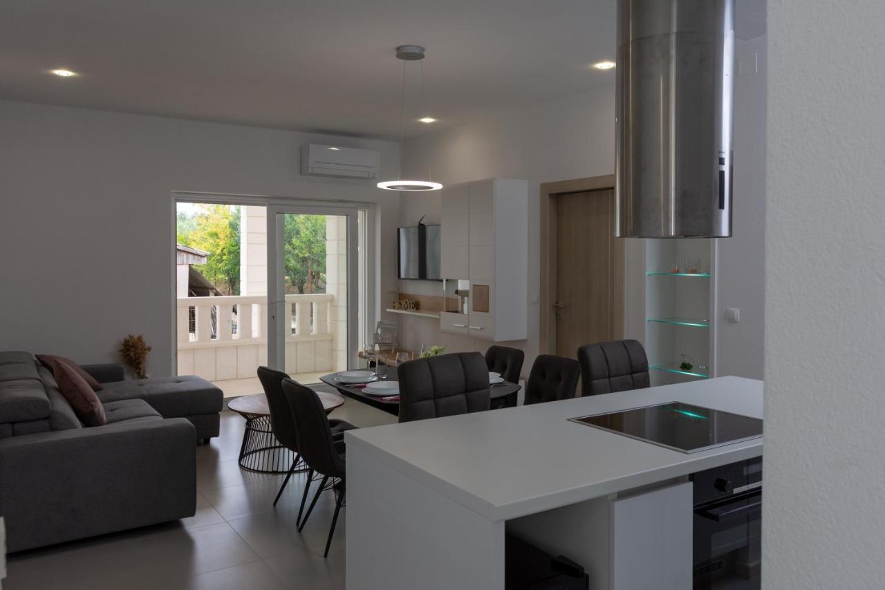 Apartment Facada