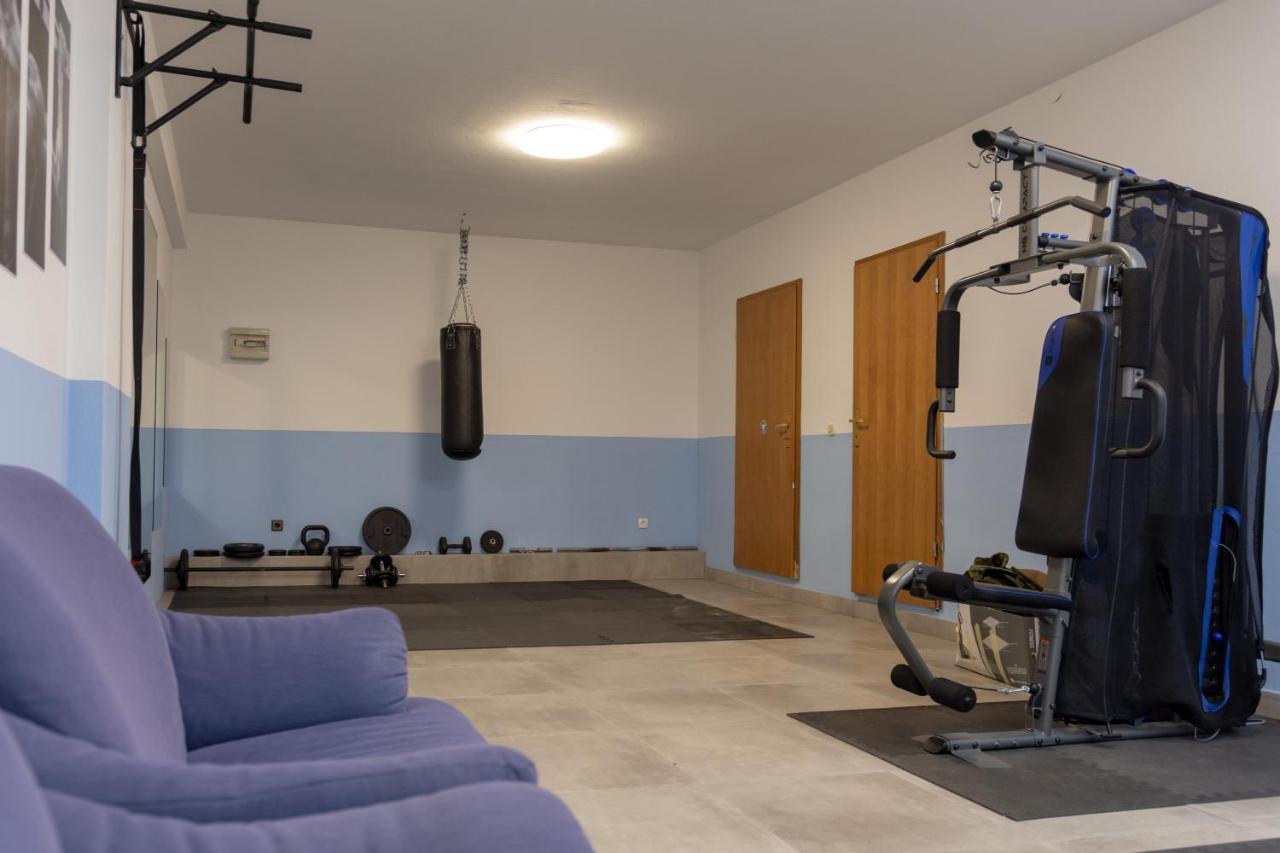 Facada Apartman *