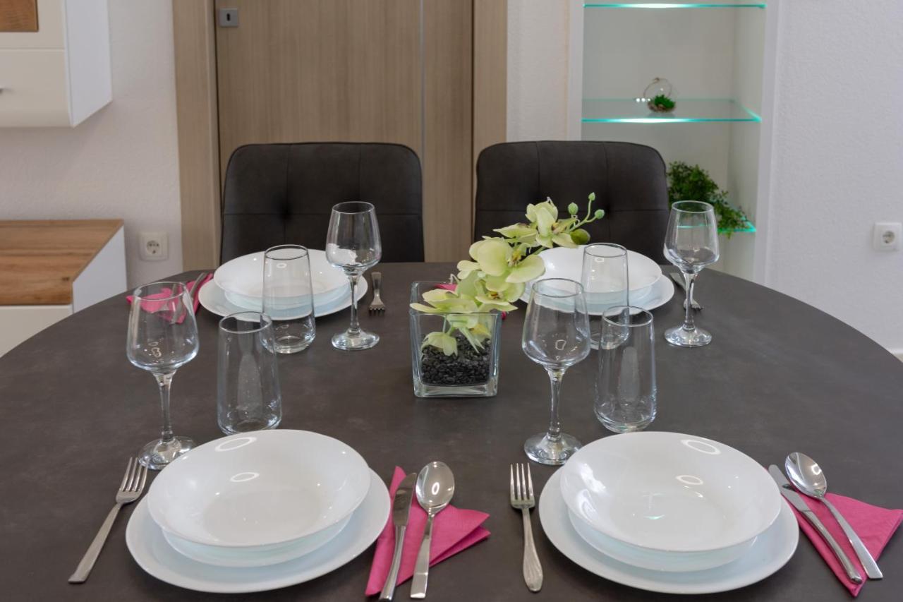Facada Apartman Kaštela